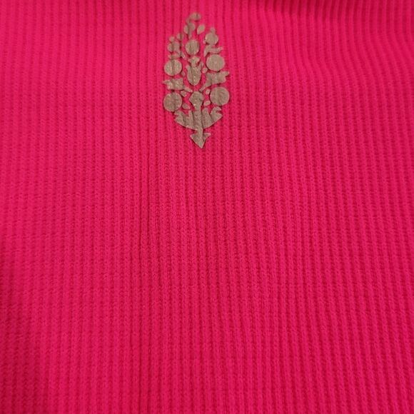 Free People, Cut it out short sleeve tank, Extra Large, Hot Pink - Picture 7 of 9